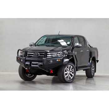 Pare chocs IRONMAN avant BLACK COMMERCIAL Toyota Hilux Revo 2015+
