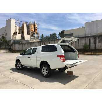 Hard top Star-lux a/vitres latérales Mitsubishi L200 club cab 2019+ 2 portes