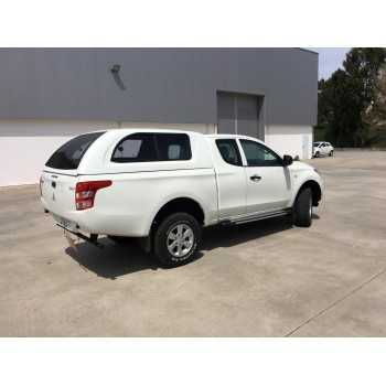 Hard top Star-lux a/vitres latérales Mitsubishi L200 club cab 2019+ 2 portes