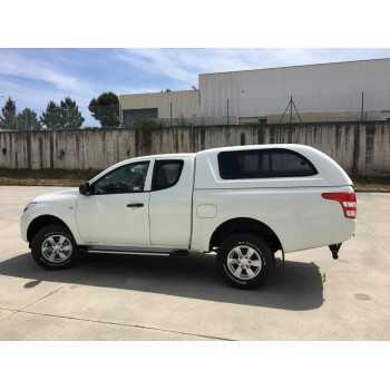 Hard top Star-lux a/vitres latérales Mitsubishi L200 club cab 2019+ 2 portes