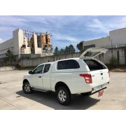 Hard top Star-lux a/vitres latérales Mitsubishi L200 club cab 2019+ 2 portes