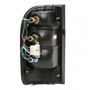 Feu arriere gauche Toyota Hilux 1988-1998