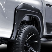Elargisseurs d'ailes WARN Toyota Hilux Revo double cabine 2015-