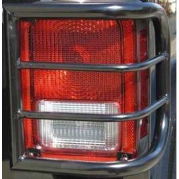 GRILLE DE FEUX ARRIERE NOIR JEEP CHEROKEE LIBERTY 2008-2010
