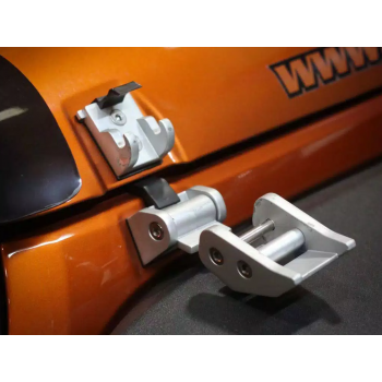 attaches capot en aluminium