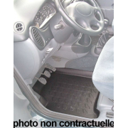 Tapis de pied avant Mitsubishi L200 - après 11/2014