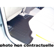 Tapis de pied arrière Mitsubishi L200 - après 11/2014