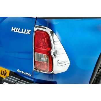 Kit feu arriere chromé Toyota Hilux revo 2016+
