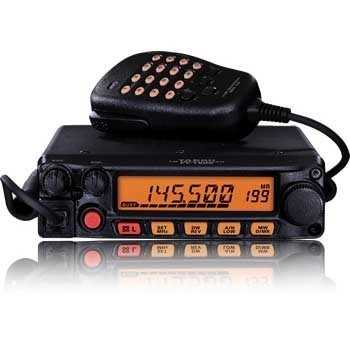 Poste YAESU FT1900E émetteur-recepteur mobile VHF 55W