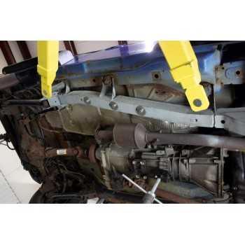 Traverse de châssis centrale avec support de tirant Jeep TJ 1997-2002