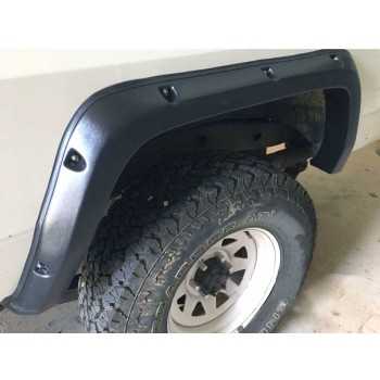 Elargisseurs d'ailes Toyota LJ7& /KZJ7& séries 2, 1990+ - 50 mm 2 portes