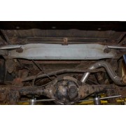 Traverse de châssis centrale avec support de tirant Jeep TJ 1997-2002