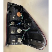 Feu arrière gauche Toyota Hilux Revo 06/2015-