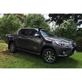 Snorkel SAFARI Toyota Revo 2015+