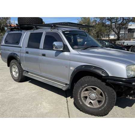 Elargisseurs d'ailes Mitsubishi L200 1996-2006