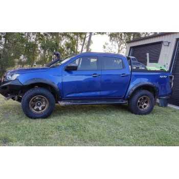 Elargisseurs d'ailes Isuzu