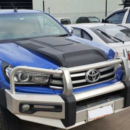 Ecope de capot matt Toyota Hilux 2016-2020