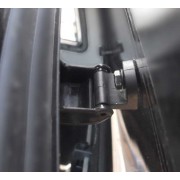 Fermeture de vitre latérale de hard top AVENGER TOP XTC