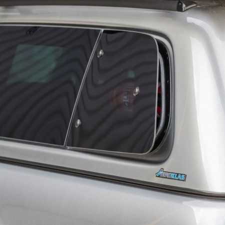 Vitre latérale Aeroklas escamotable Ford, Isuzu, Mercedes, Nissan, Toyota D/C