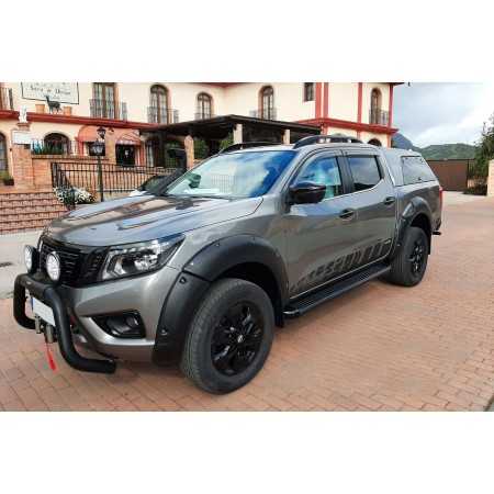 Elargisseurs d'ailes Nissan Navara NP300 standard 50 mm large