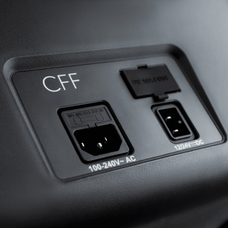Ports AC et DC pour alimenter l’unité
