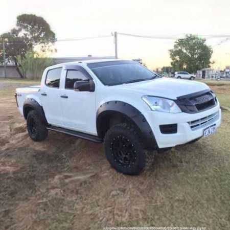 Elargisseurs d'ailes pour Isuzu D-max