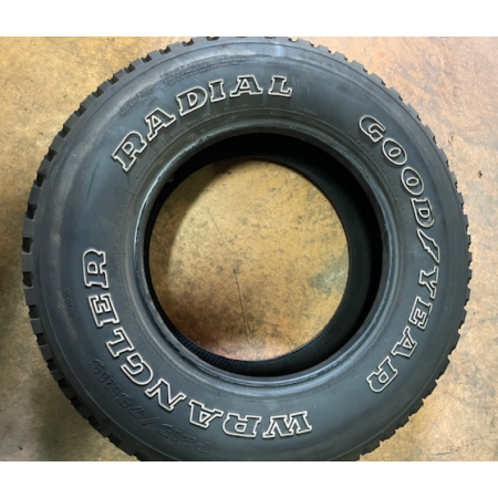 Pneu Goodyear Wrangler radial 215/75R15 M+S