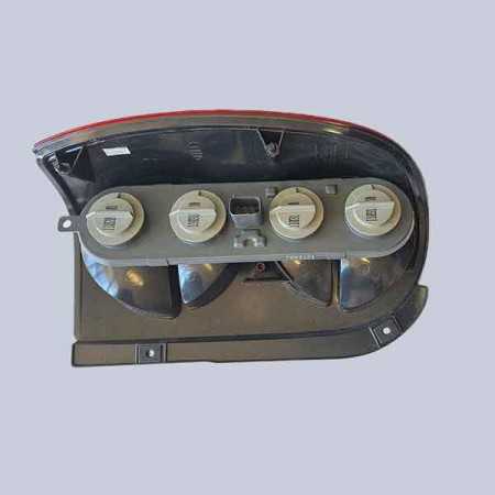 Feu arrière droit Jeep Cherokee Liberty KJ 2005-