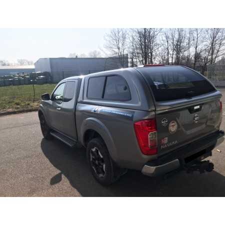Hard top Star-lux a/vitres latérales Nissan Navara NP300 King Cab 2016+