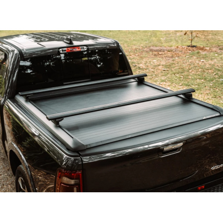 Barres de portage noir Tonneau cover Mountain Top Toyota Hilux 2020-
