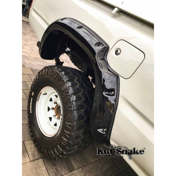 Élargisseurs d'ailes - Toyota Hi-Lux - 106 Cabine simple - 95 mm 1988-1998