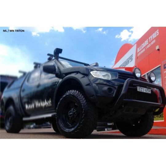 Élargisseurs d'ailes Mitsubishi L200 ML/MN - 75 mm AVANT SEULEMENT 2005-2015