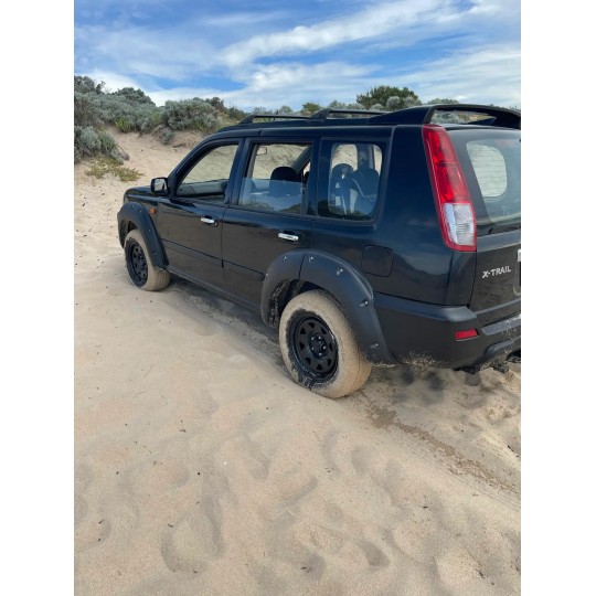 Élargisseurs d'ailes - Nissan X-Trail 45 mm 2000-2007