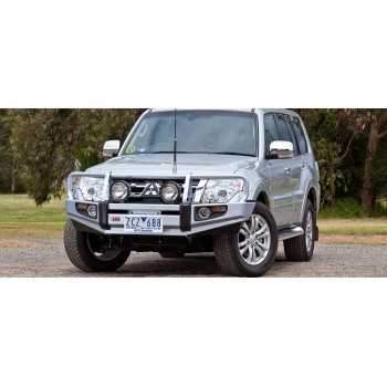 Pare chocs ARB avec support de treuil Mitsubishi