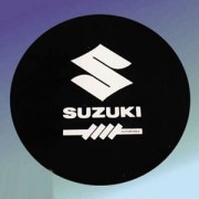 HOUSSE DE ROUE AVEC MOTIF SUZUKI
