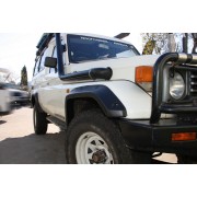 Kit extensions d'ailes Toyota land Cruiser 70-71-73-74-75-78 1983-2007
