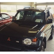 Visiere de pare brise Mitsubishi Pajero V20