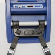 Fixation sous poignee pour refrigerateur ARB